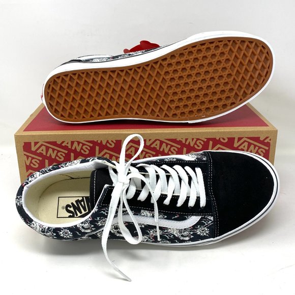 VANS Old Skool Flash Skulls Multi Black Casual Sneakers Women Size VN0A38G118C - Picture 4 of 10